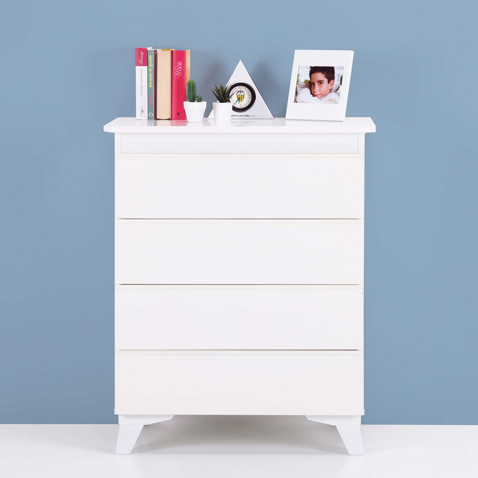 Bañera-cómoda para bebés en blanco con pomos en motivos infantiles