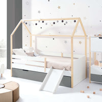 Cuna casita Montessori de madera, con tobogán para juegos y diseño educativo para niños