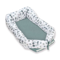 Riduttore per neonato (con cuneo antireflusso) foglie eucalipto · Musgo 666C-118
