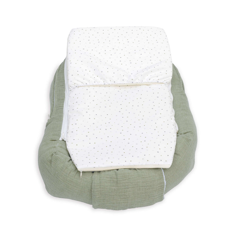 Riduttore per neonato (con cuneo antireflusso) verde-oliva · Mist 666C-156