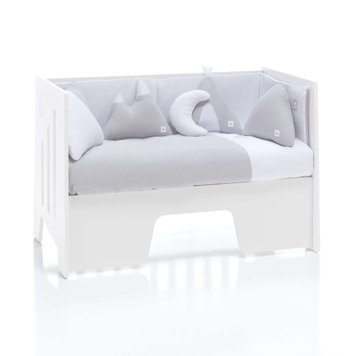 Culla 60x80 cm e lettino 60x120 cm (7in1) - Omni Tre Alondra 27 Culla 60x80 cm e lettino 60x120 cm (7in1) - Omni Tre Alondra Culla 60x80 cm e lettino 60x120 cm (7in1) - Omni Tre Alondra