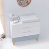 Cassettiera neonati (4 cassetti) bianco con gambe di legno · Lifestyle D247R